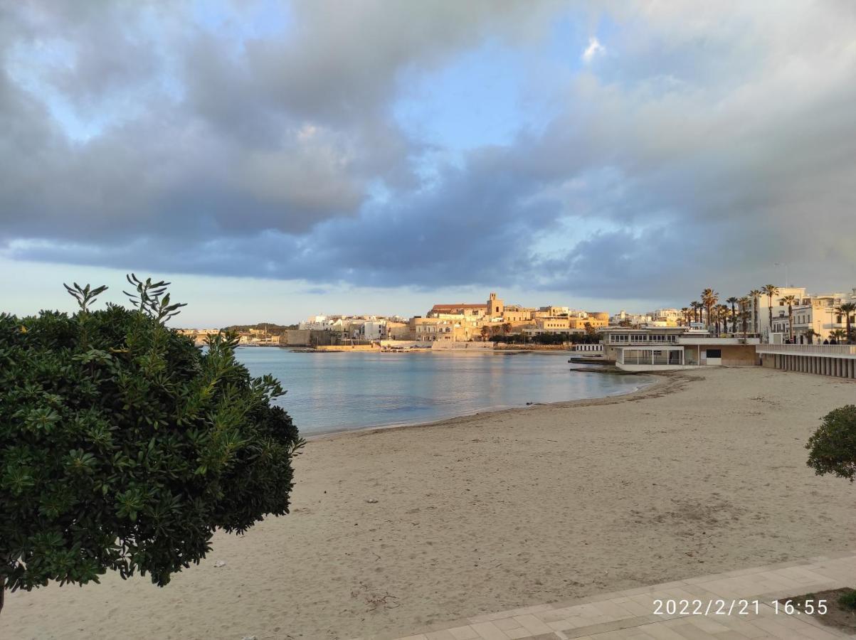 A Due Passi Dal Mare Apartment Отранто Екстериор снимка